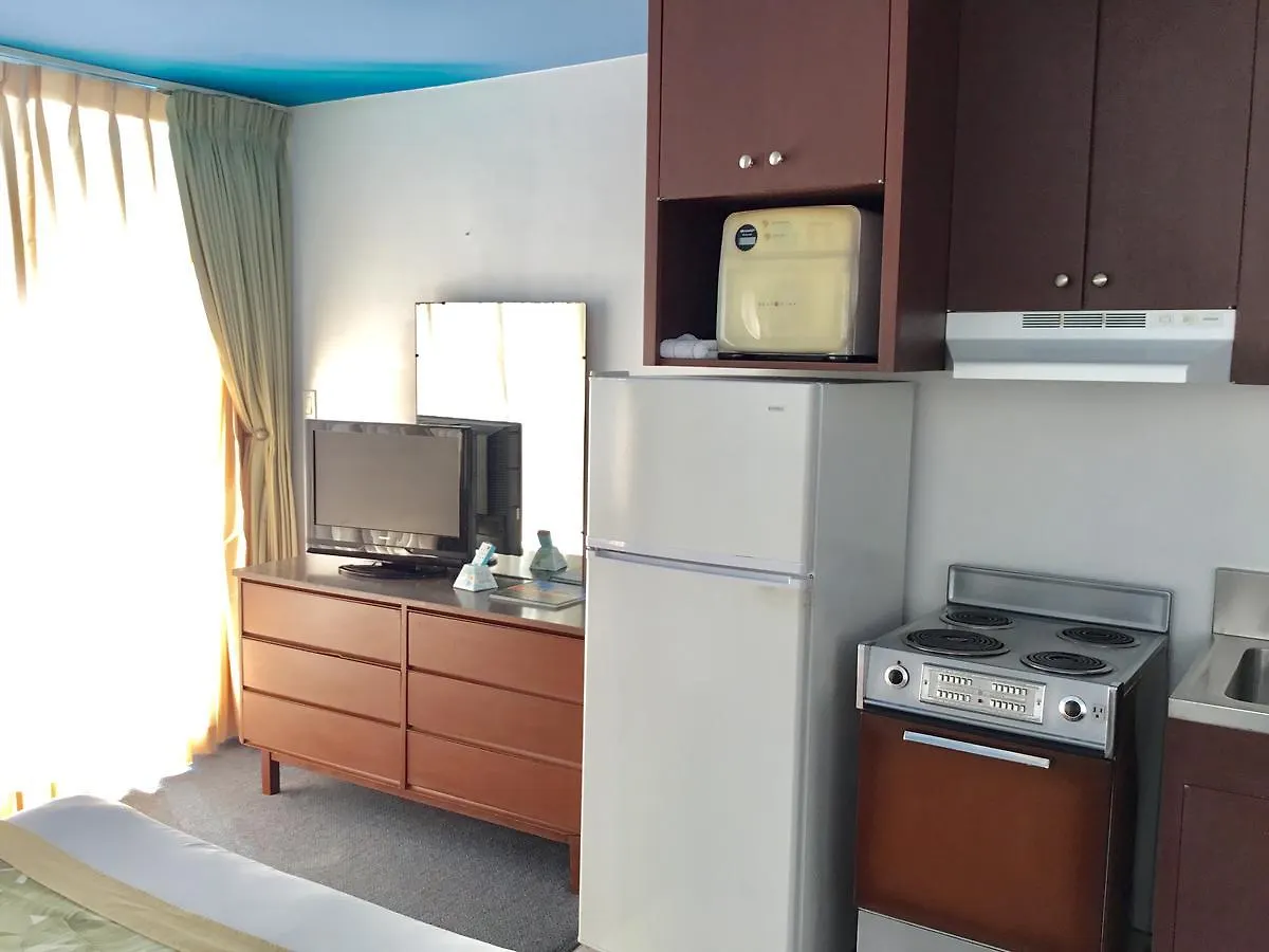 Holiday Surf Hotel Honolulu 3*,