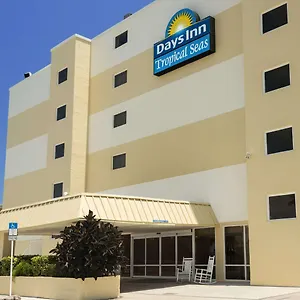 Days By Wyndham Daytona Oceanfront Hotel Daytona Beach